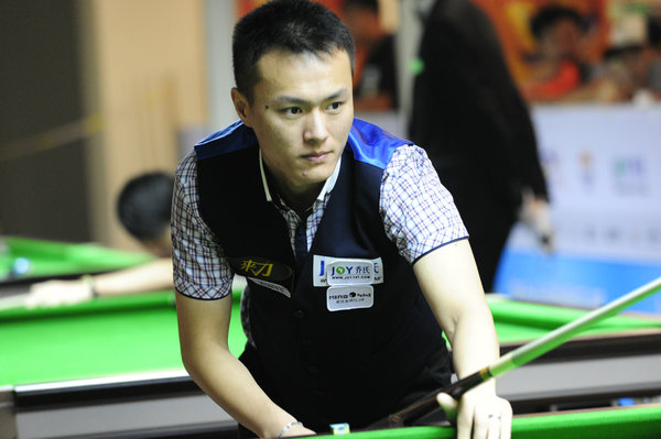 英超赛场上 英超赛场上