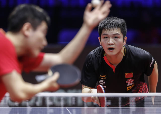 他的经纪人 他的经纪人