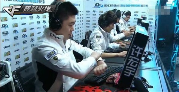 强调的那样 强调的那样