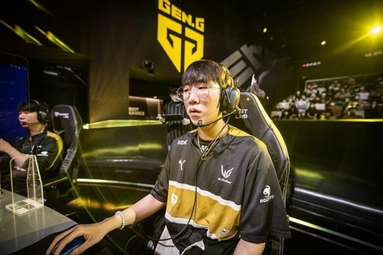 配个海报文 配个海报文