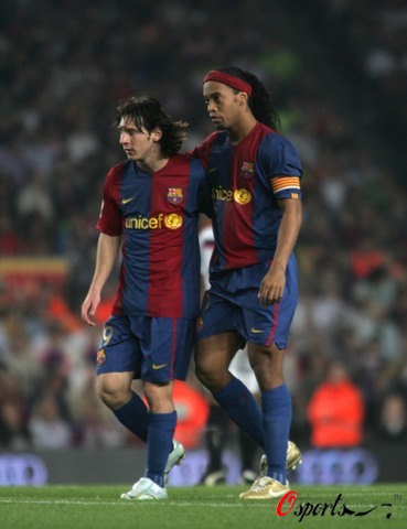 抗与私交并 抗与私交并