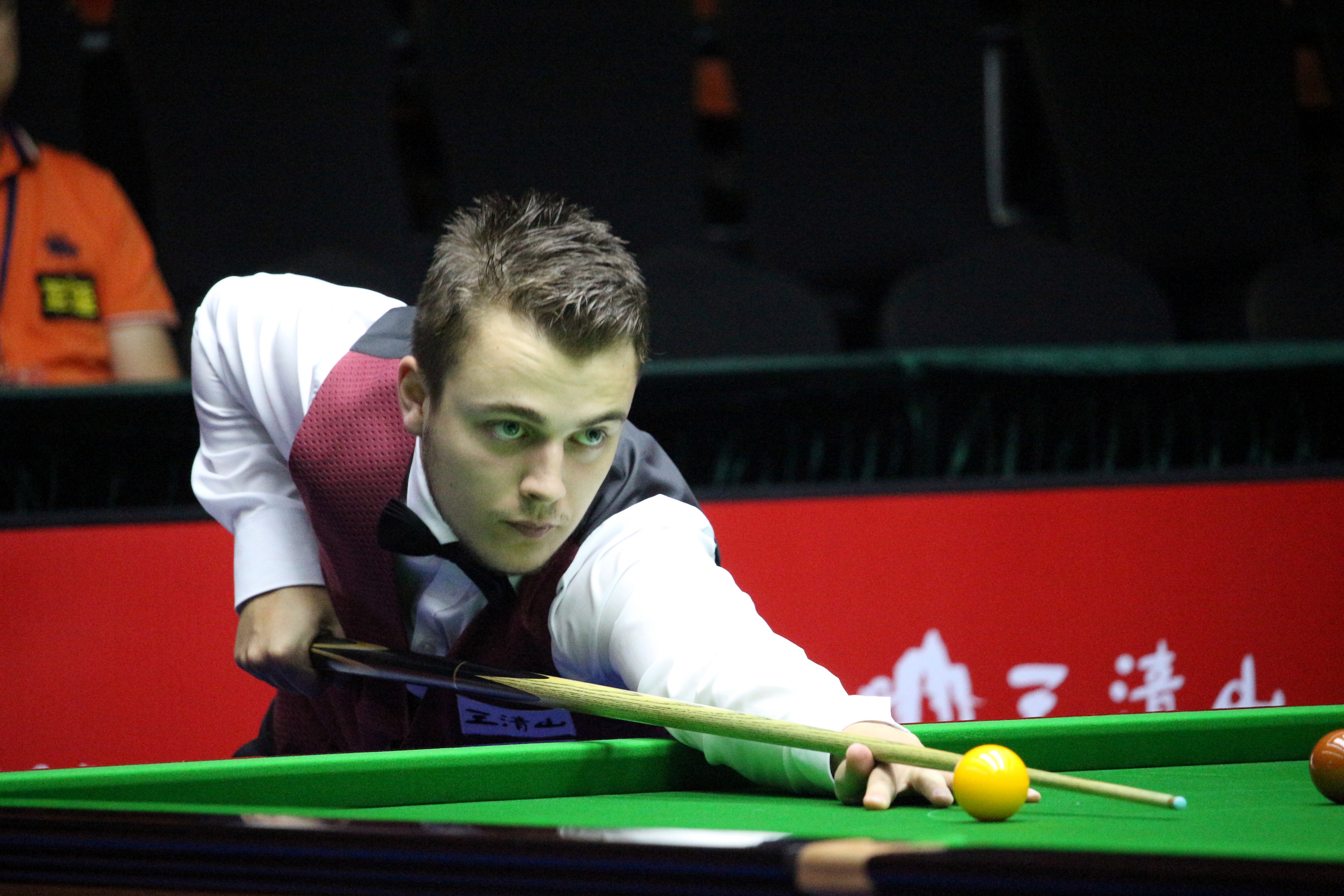 而是更高维 而是更高维